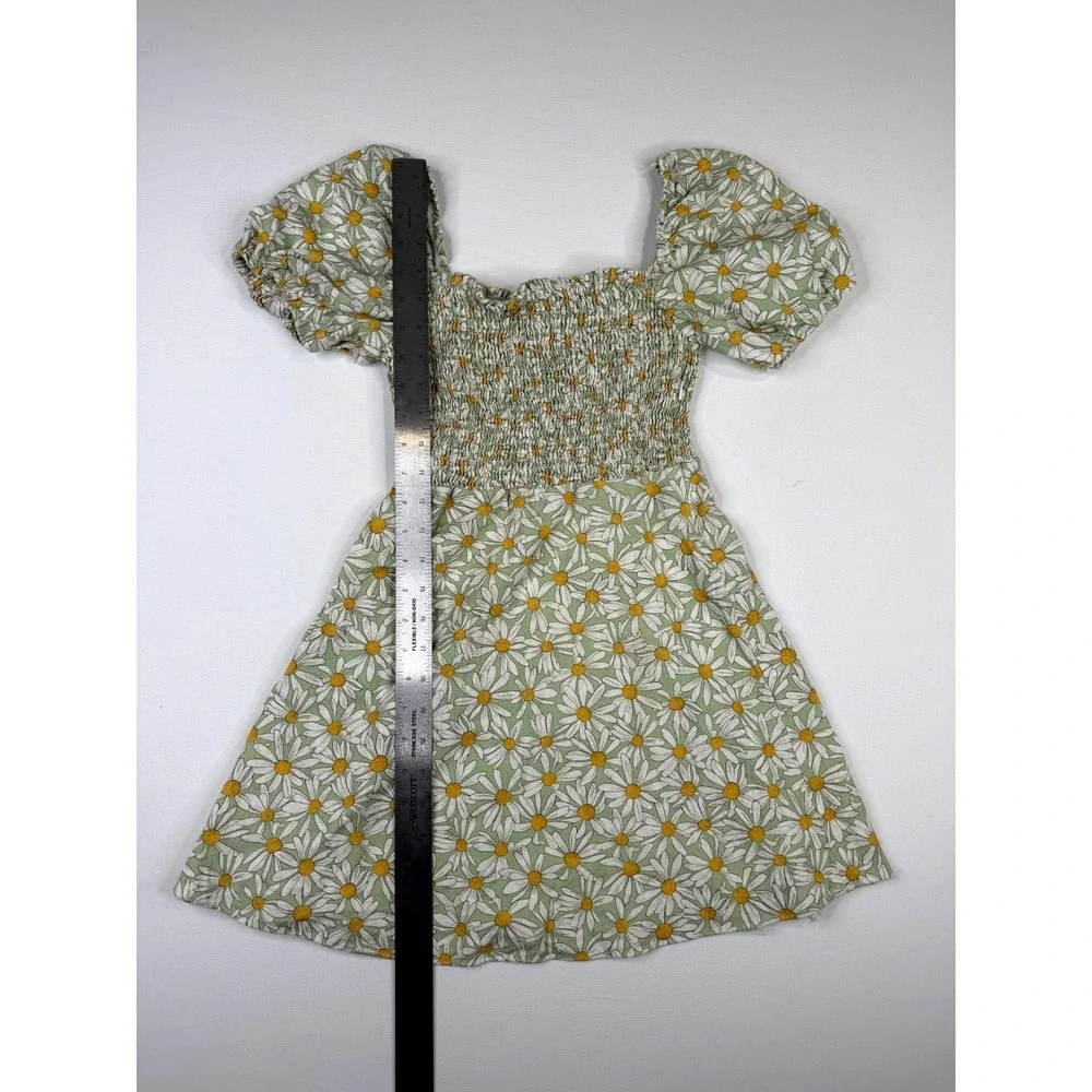 Zara Fit & Flare Mini Dress Womens XS Green Daisy Floral Smocked Puff Sleeve‎
